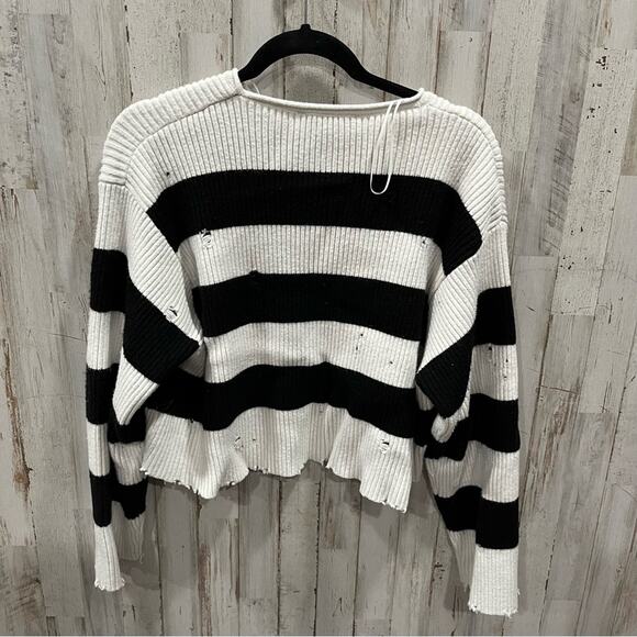 Zara Striped Cropped Distressed Boxy Oversized Sweater - Picture 7 of 9